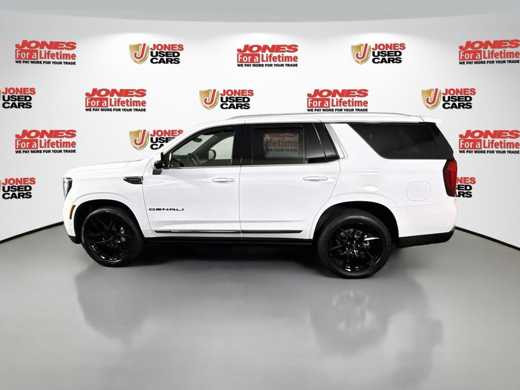 Used 2025 GMC Yukon Denali Ultimate AWD/4WD image 16