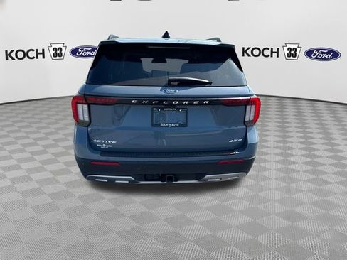 Used 2025 Ford Explorer Active w/ Active Comfort Package AWD/4WD image 7
