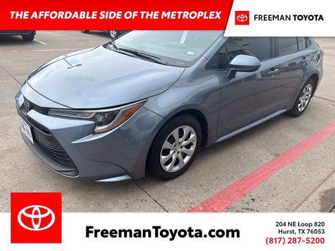 Used 2024 Toyota Corolla LE FWD image 1
