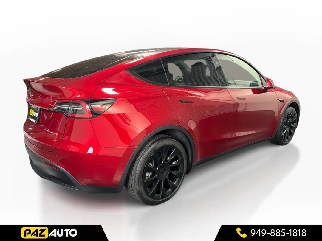 Used 2024 Tesla Model Y Long Range AWD/4WD image 5