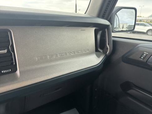 Used 2024 Ford Bronco Outer Banks image 30