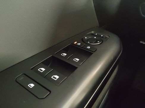 Used 2025 Kia K4 FWD image 27