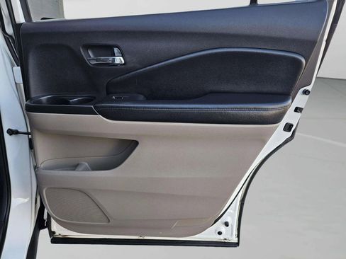 Used 2016 Honda Pilot EX-L image 22