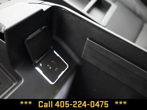 Used 2025 GMC Sierra 1500 Denali w/ Denali Reserve Package AWD/4WD image 50
