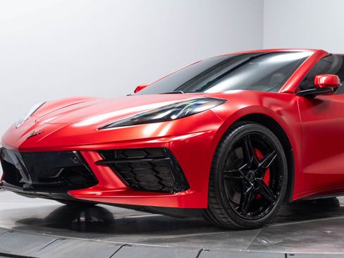 Used 2022 Chevrolet Corvette Stingray Preferred Cpe w/ Z51 Performance Package RWD image 5