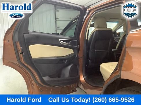 Used 2017 Ford Edge SEL w/ Equipment Group 201A AWD/4WD image 13
