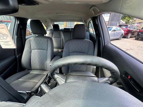 Used 2024 Toyota Corolla LE FWD image 20