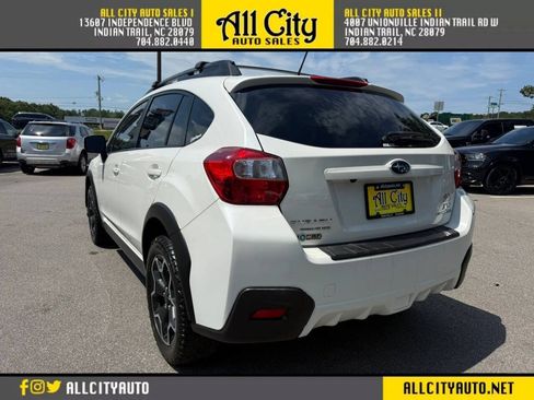 Used 2014 Subaru Crosstrek 2.0i Limited AWD/4WD image 5