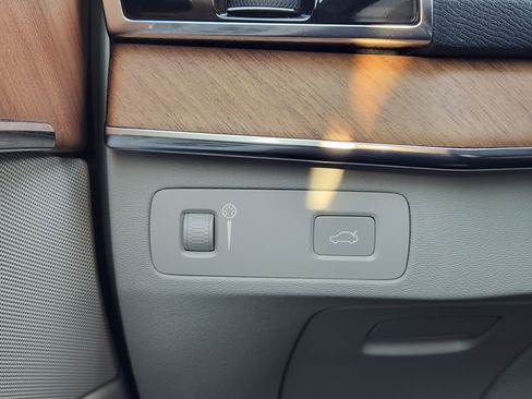 Used 2022 Volvo XC90 T6 Momentum w/ Advanced Package image 26