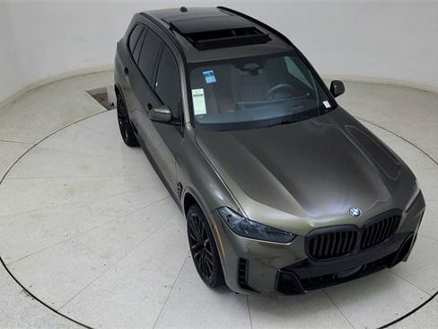Used 2026 BMW X5 sDrive40i w/ M Sport Package image 77