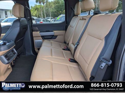 Used 2023 Ford F250 Lariat w/ Lariat Ultimate Package AWD/4WD image 13