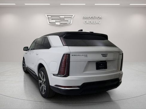 New 2025 Cadillac Escalade IQ Luxury 1 image 5