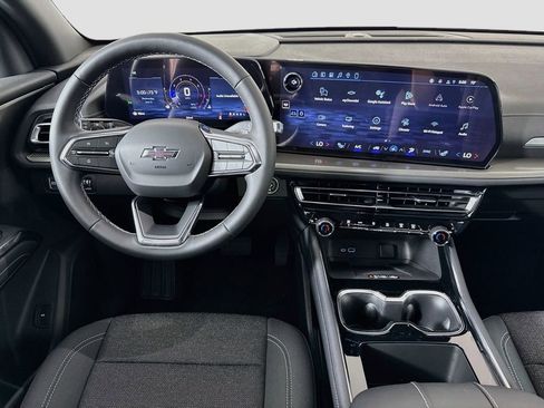 New 2026 Chevrolet Traverse LT w/ Midnight/Sport Edition FWD image 21
