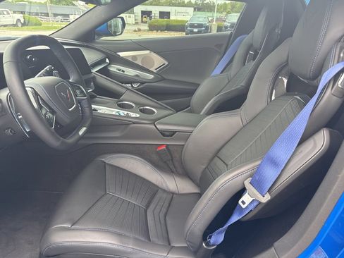 Used 2026 Chevrolet Corvette Z06 RWD image 6
