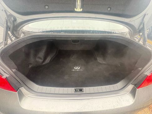 Used 2010 INFINITI G37 G37x Sedan 4D w/ Premium Pkg image 9