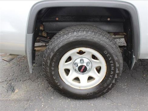 Used 2017 GMC Sierra 1500 4x4 Double Cab 6.6 ft. box 143 image 42