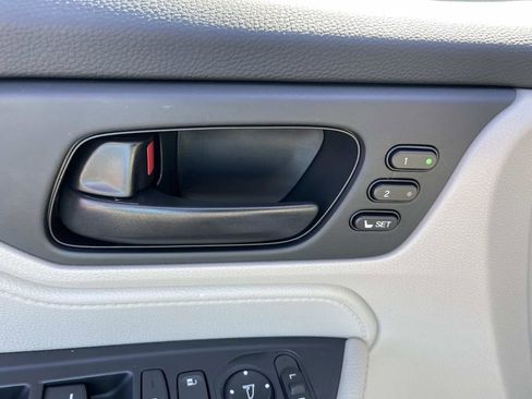 New 2026 Honda Odyssey EX-L image 17