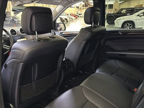 Used 2010 Mercedes-Benz ML 350 4MATIC image 28