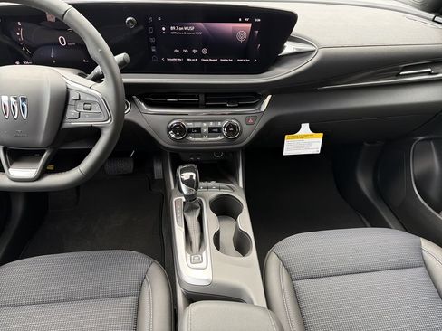 New 2026 Buick Envista Preferred w/ Convenience I Package FWD image 15