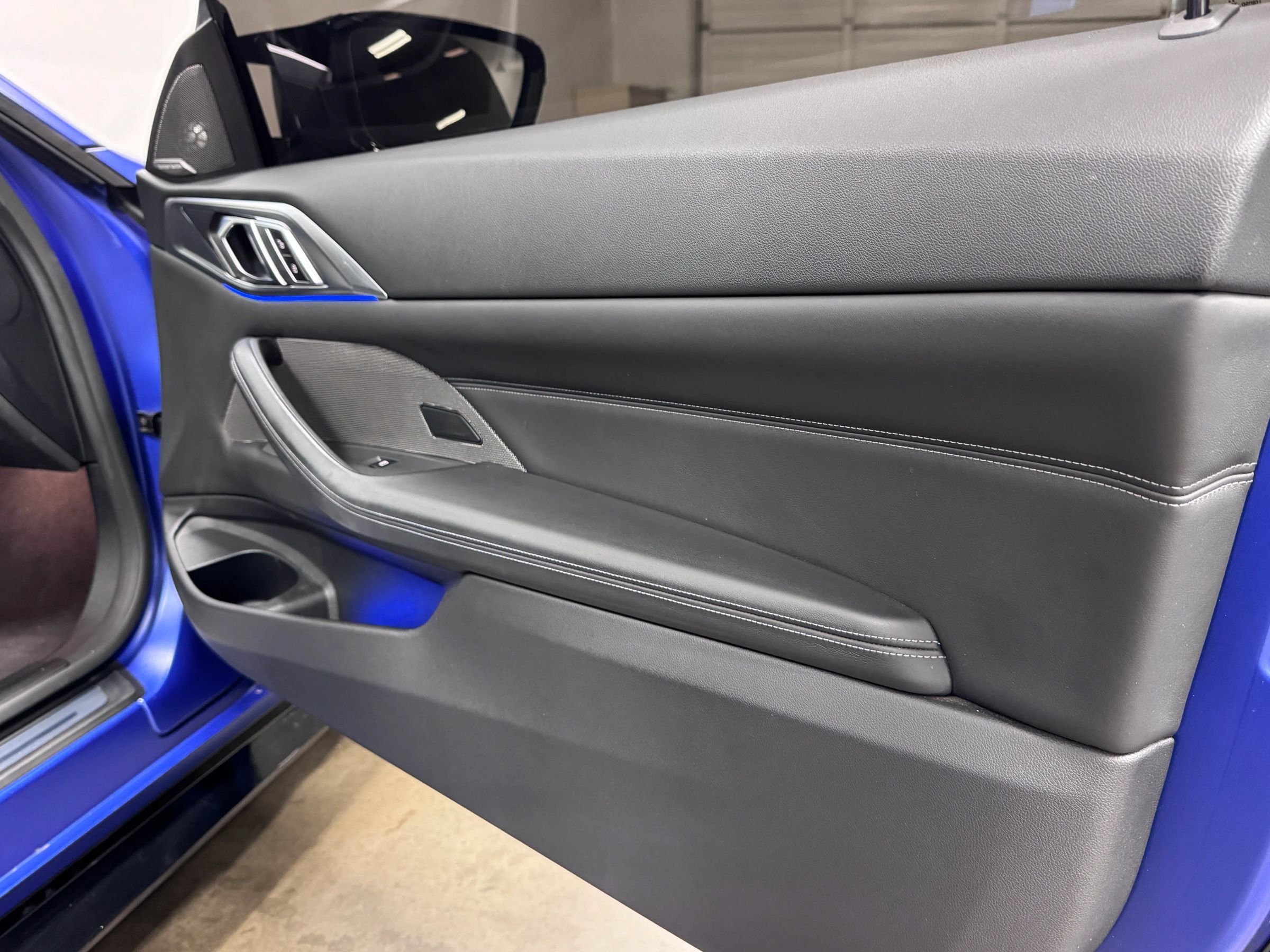 Used 2021 BMW M4 Competition w/ M Carbon Exterior Package RWD image 22