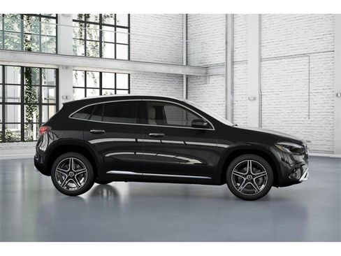 New 2026 Mercedes-Benz GLA 250 4MATIC image 15