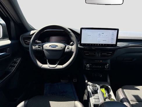 Certified 2023 Ford Escape ST-Line w/ Tech Pack #1 AWD/4WD image 22