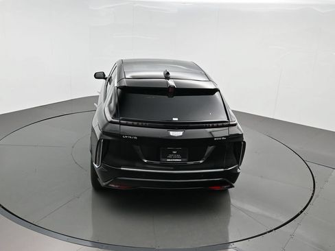 Used 2026 Cadillac Lyriq Signature Luxury AWD/4WD image 40