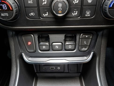 Used 2019 GMC Terrain SLT w/ Preferred Package image 23