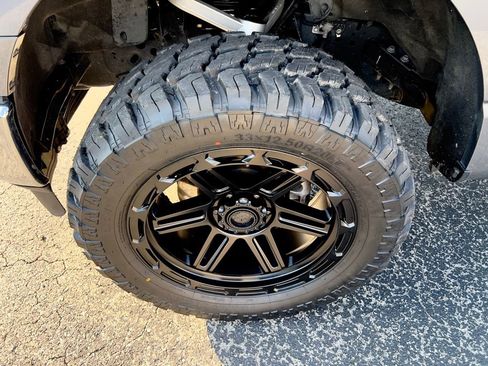 Used 2023 Ford F150 XLT image 12