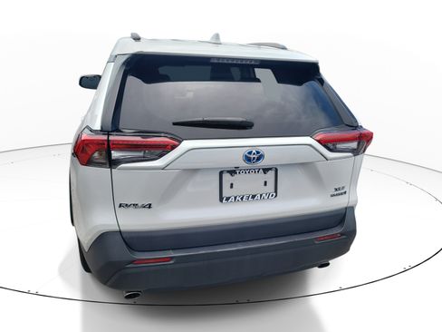 Used 2023 Toyota RAV4 XLE Premium AWD/4WD image 6