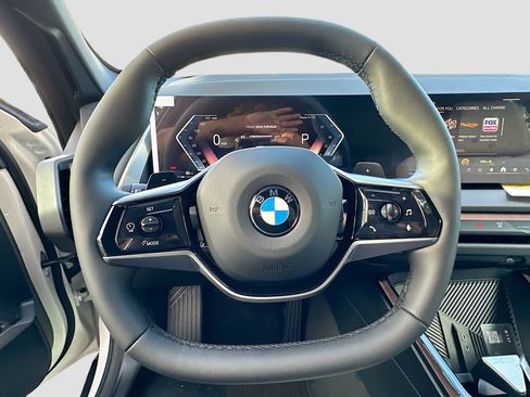 New 2026 BMW X3 xDrive30i w/ Premium Package AWD/4WD image 8