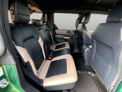 Certified 2023 Ford Bronco Wildtrak AWD/4WD image 18