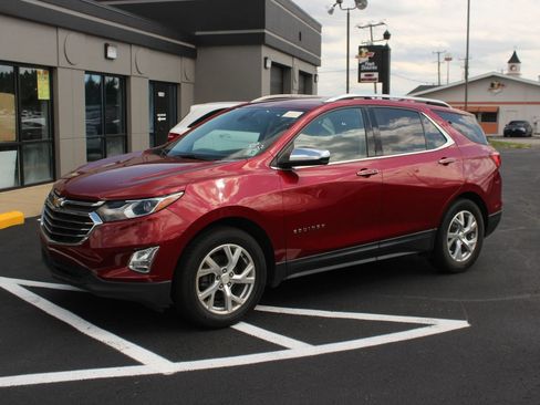 Used 2021 Chevrolet Equinox Premier FWD image 1