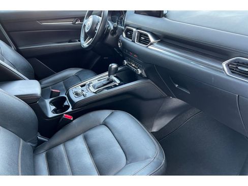 Used 2023 MAZDA CX-5 AWD 2.5 S w/ Premium Package image 17