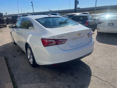 Used 2022 Chevrolet Malibu LT FWD image 7