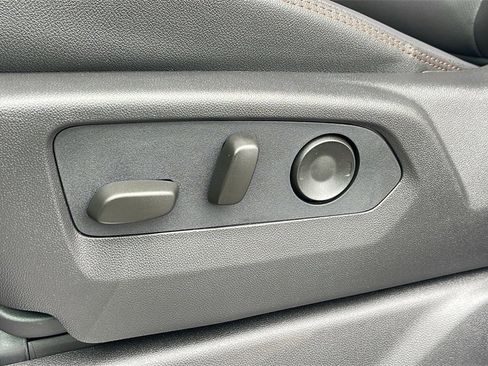 New 2026 GMC Sierra 2500 AT4 w/ AT4 Premium Plus Package image 12