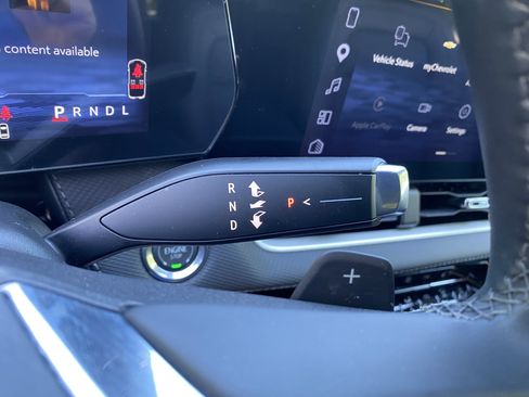 Used 2026 Chevrolet Equinox LT w/ Convenience Package II image 20