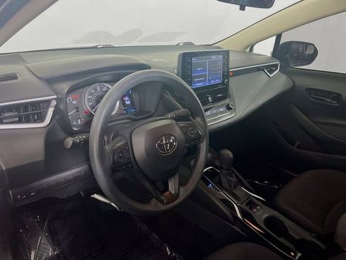 Used 2022 Toyota Corolla LE FWD image 10