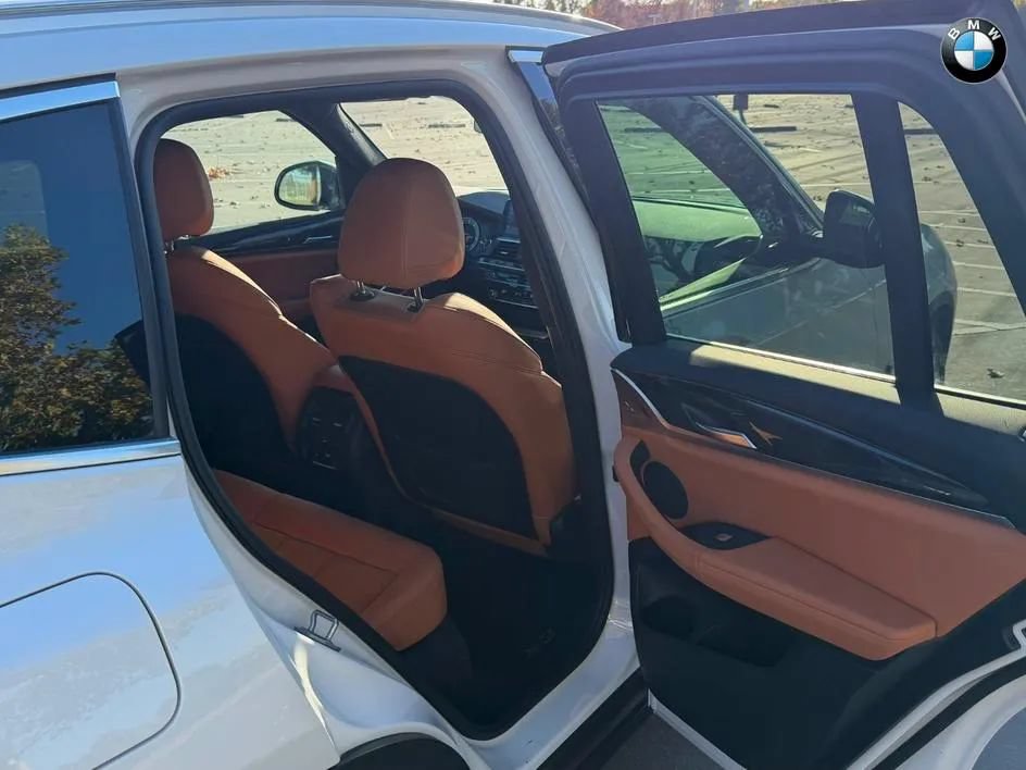 Used 2019 BMW X3 xDrive30i w/ Driving Assistance Package AWD/4WD image 28