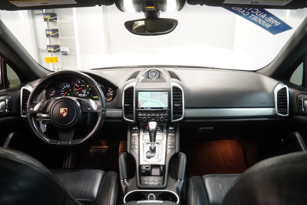 Used 2012 Porsche Cayenne AWD/4WD image 20