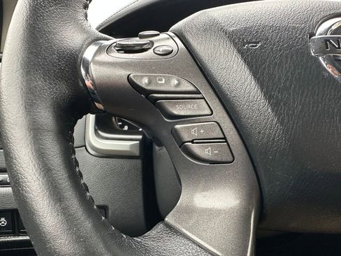 Used 2021 Nissan Murano SL w/ SL Moonroof Package image 14