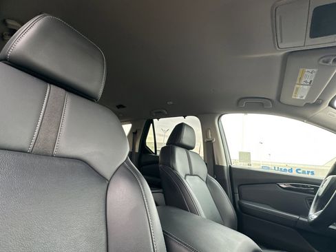 Certified 2025 Honda Pilot EX-L image 18