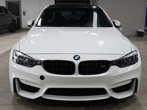 Used 2018 BMW M3 RWD image 8