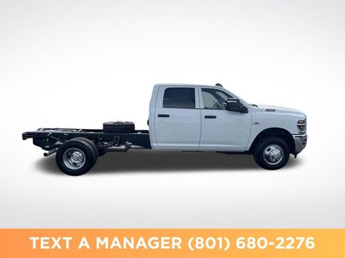 New 2026 RAM 3500 Tradesman w/ Chrome Appearance Group A AWD/4WD image 6