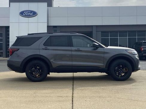 New 2026 Ford Explorer Tremor image 2
