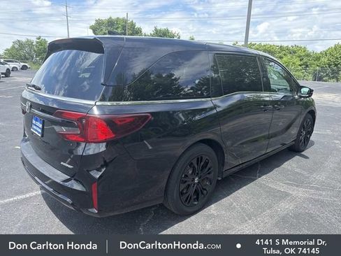 Used 2025 Honda Odyssey Sport-L image 4
