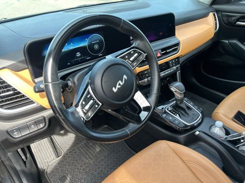 Used 2024 Kia Seltos EX AWD/4WD image 20