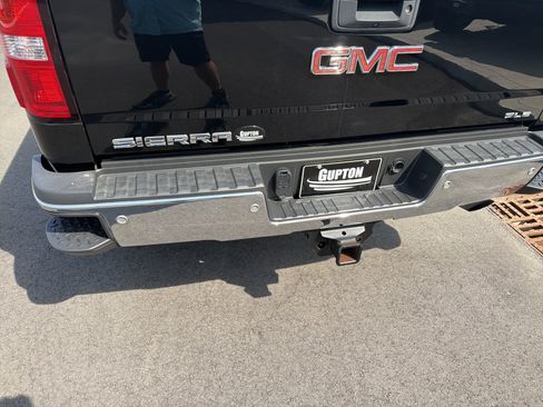 Used 2019 GMC Sierra 2500 SLT AWD/4WD image 23