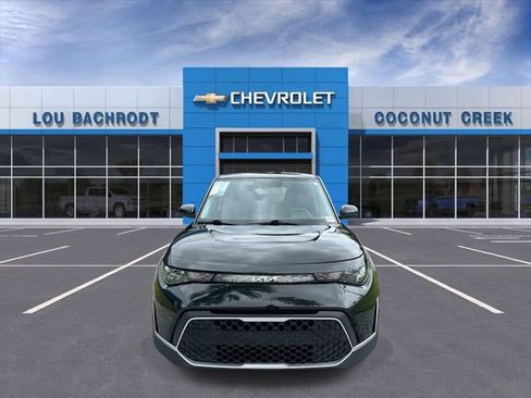 Used 2024 Kia Soul LX w/ Option Group 015 FWD image 3