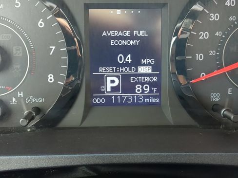 Used 2017 Toyota Sienna LE FWD image 30